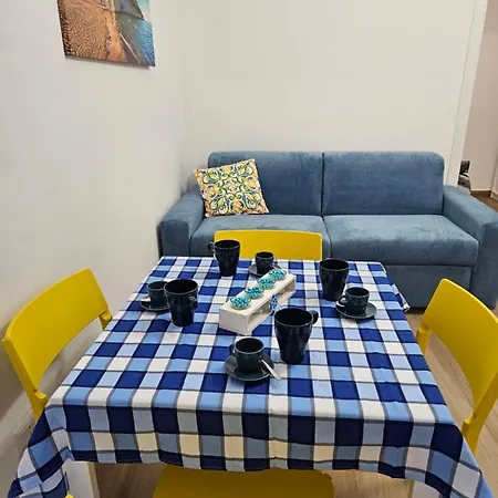 Angelo * 维耶斯泰