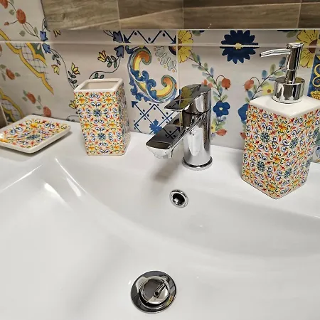 Angelo * 维耶斯泰